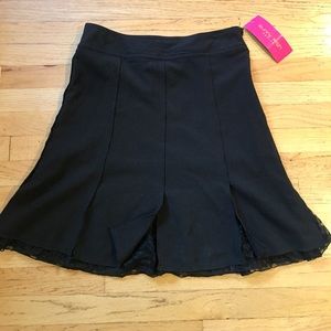 Flair Skirt Black Lace Lined ❤️